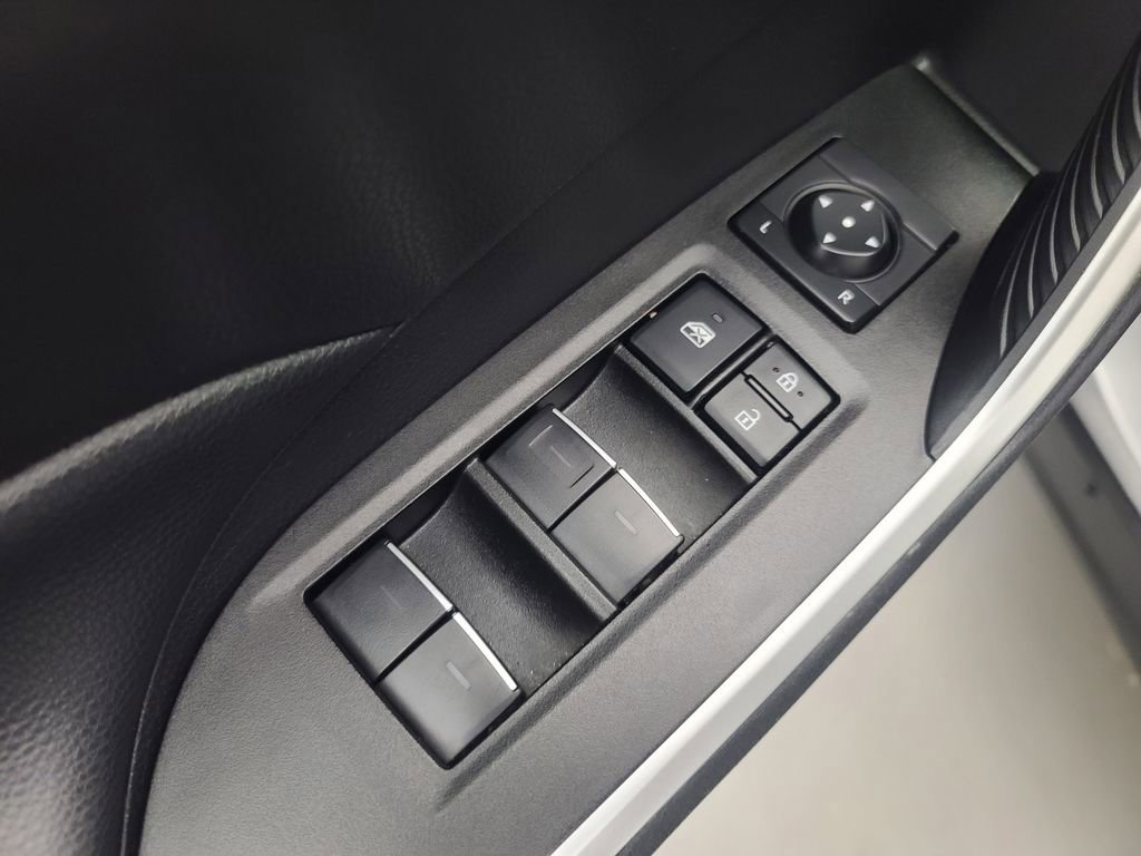 Used 2025 Toyota RAV4 XLE image 13