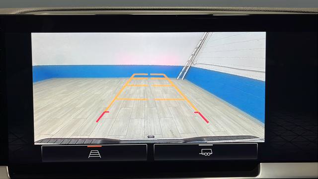 Used 2023 GMC Sierra 1500 SLT image 13