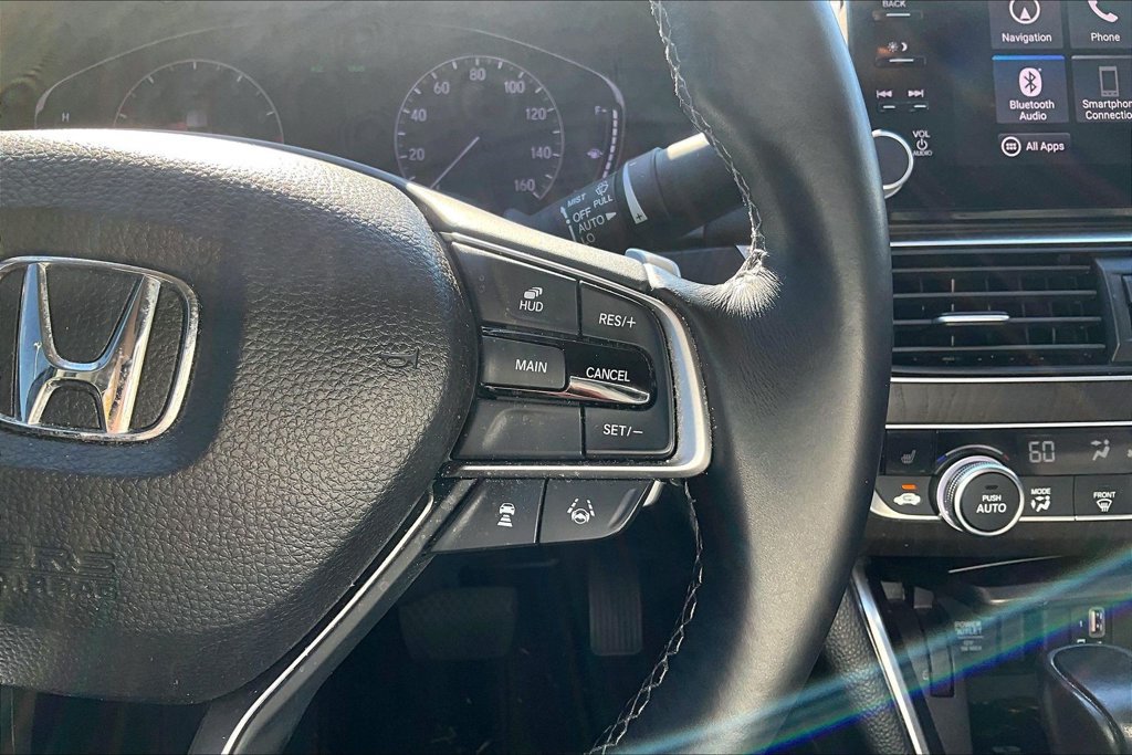 Used 2018 Honda Accord Touring image 24