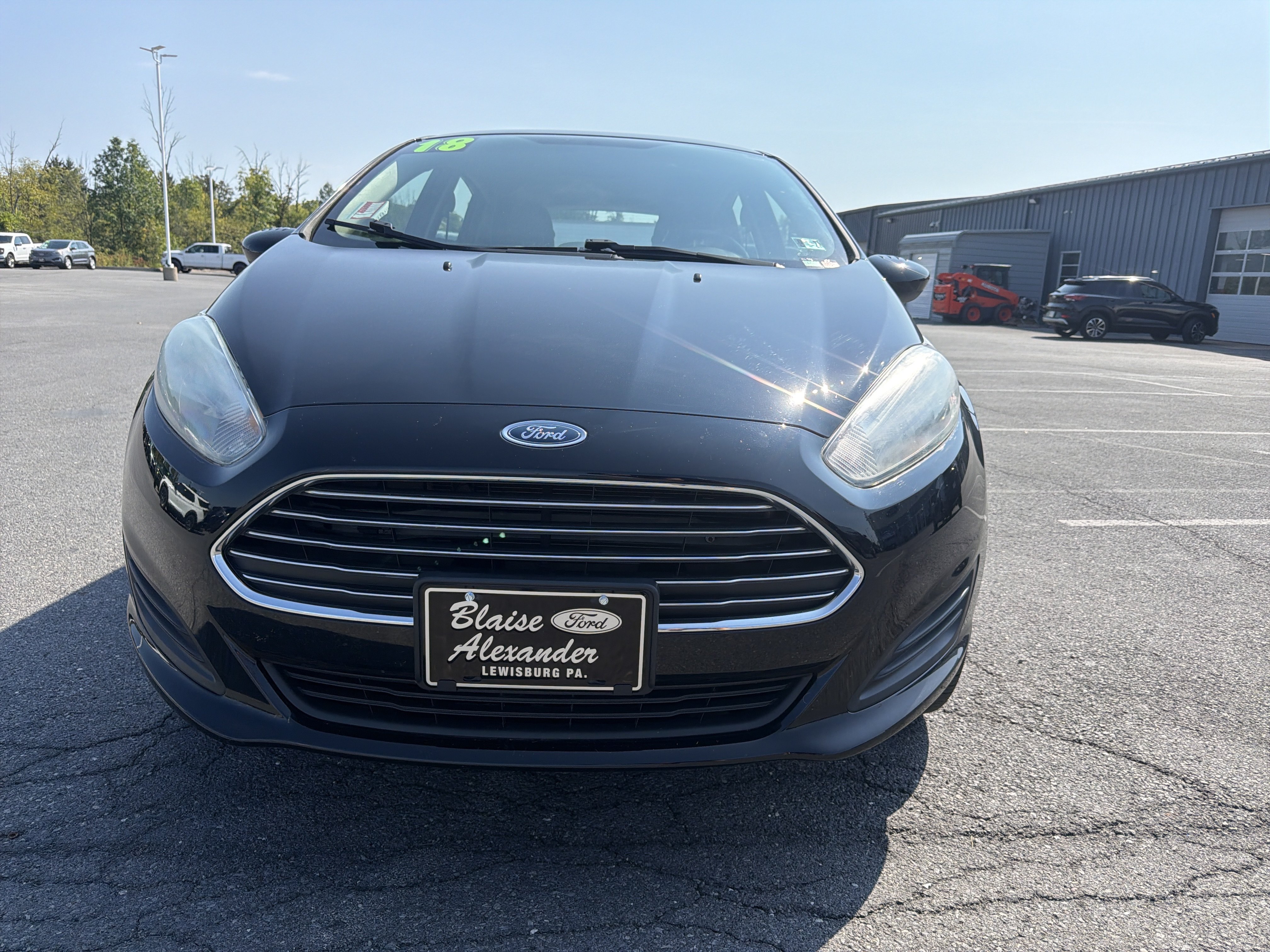 Used 2018 Ford Fiesta SE FWD image 9
