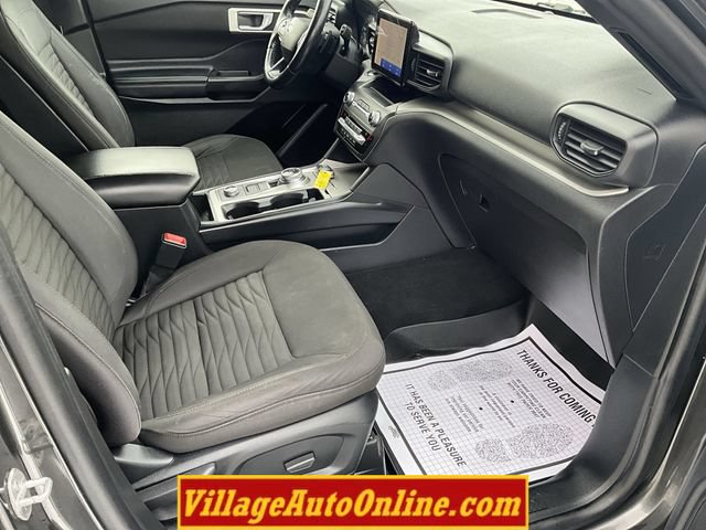 Used 2020 Ford Explorer XLT w/ Comfort Package AWD/4WD image 43