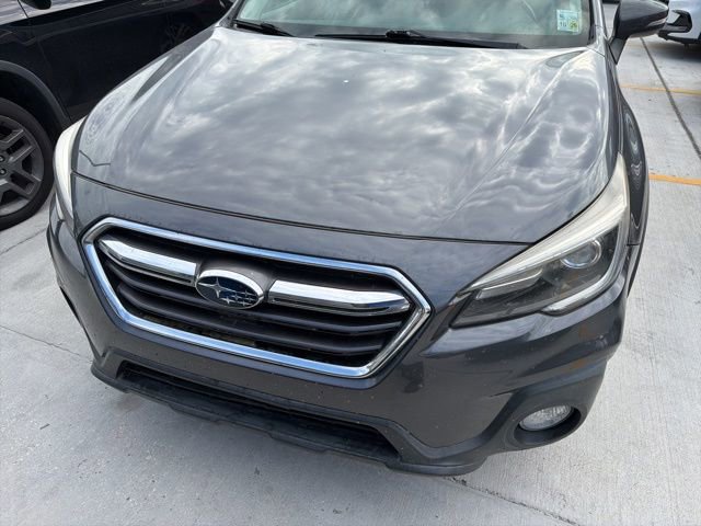 Used 2018 Subaru Outback 2.5i Limited image 2