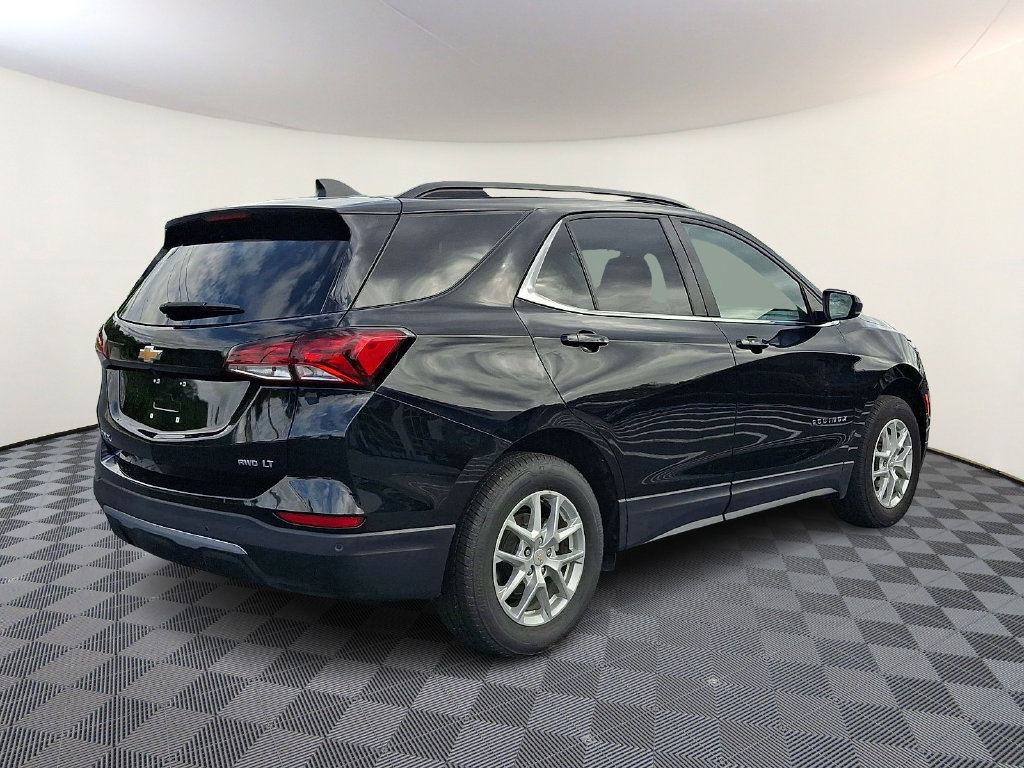 Used 2023 Chevrolet Equinox LT AWD/4WD image 9