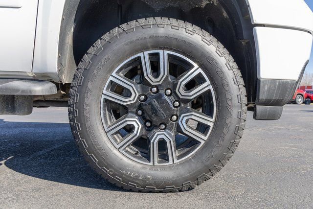 Used 2013 GMC Sierra 3500 Denali image 12