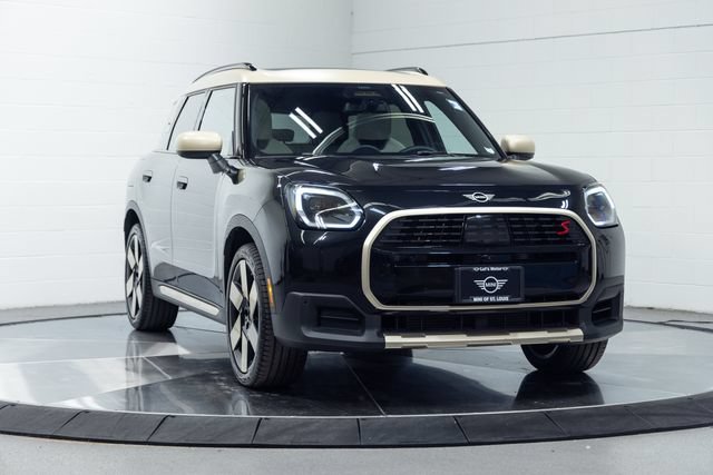 Certified 2025 MINI Cooper Countryman S w/ Comfort Package Max AWD/4WD image 4