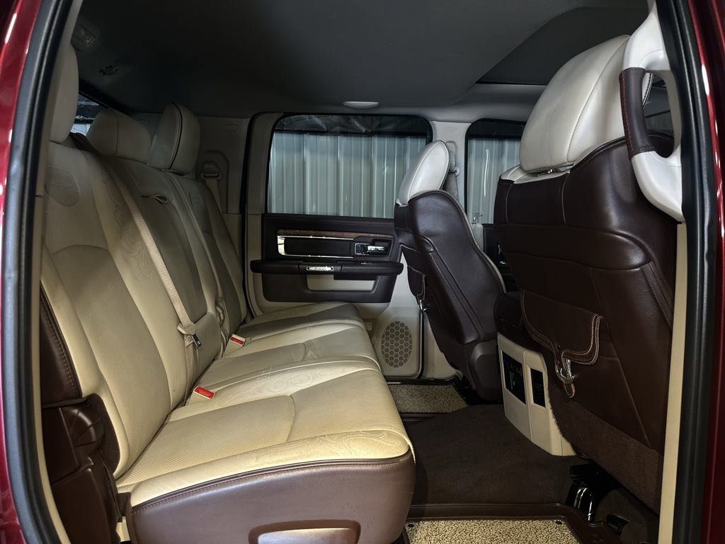 Used 2018 RAM 2500 Longhorn w/ Longhorn Southfork Package AWD/4WD image 23