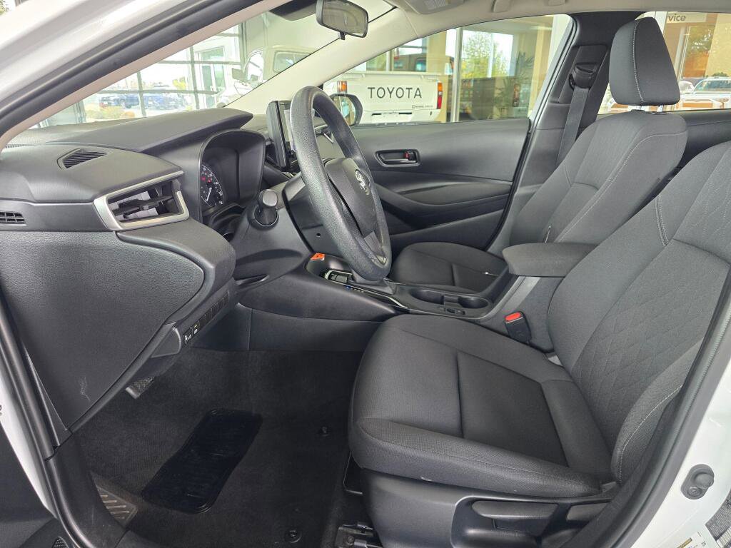 Used 2024 Toyota Corolla LE FWD image 21
