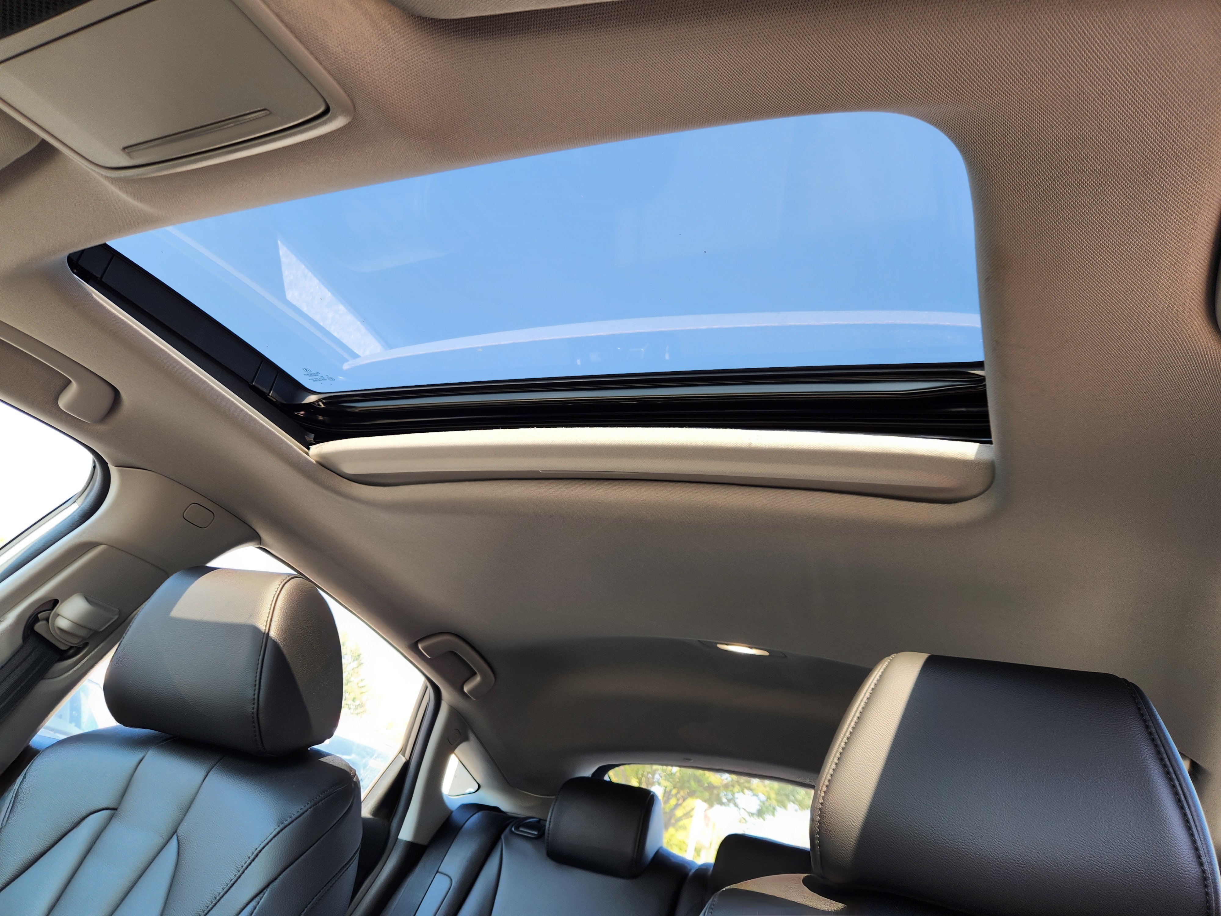 Certified 2024 Acura Integra FWD image 15