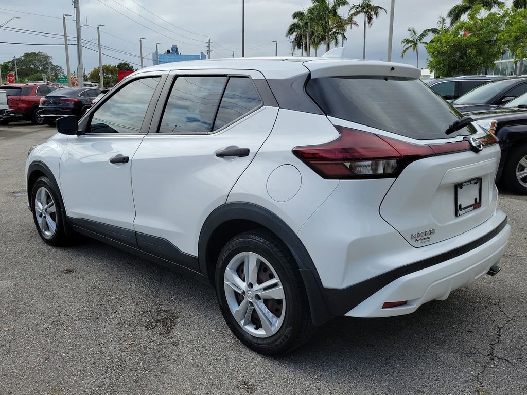 Certified 2021 Nissan Kicks S image 5