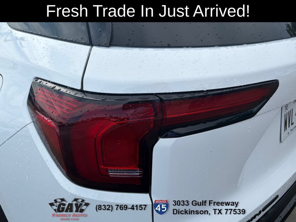 Certified 2025 GMC Terrain Elevation w/ Elevation Premium Package AWD/4WD image 11