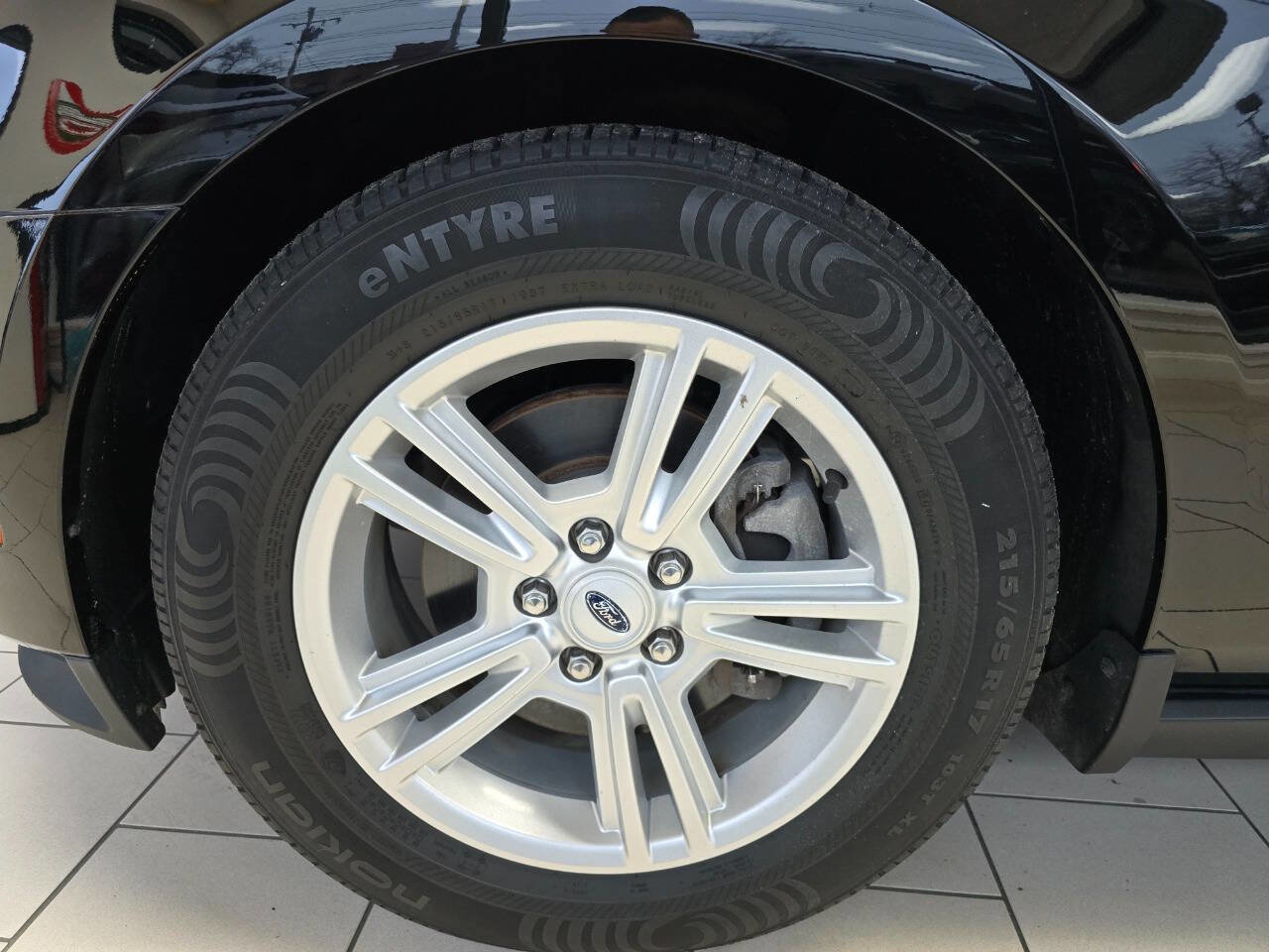 Used 2012 Ford Mustang Convertible image 28