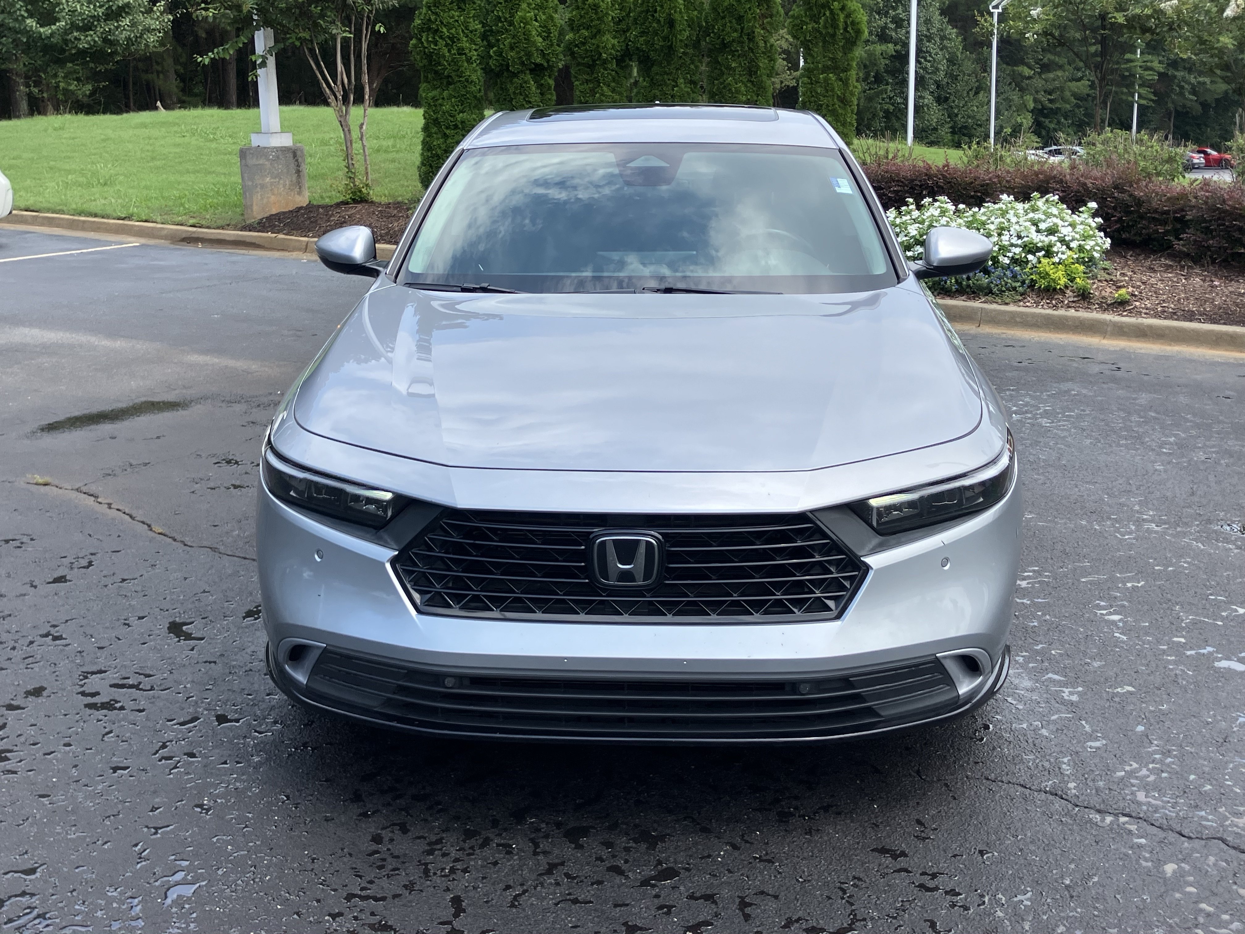 Used 2023 Honda Accord EX-L image 3
