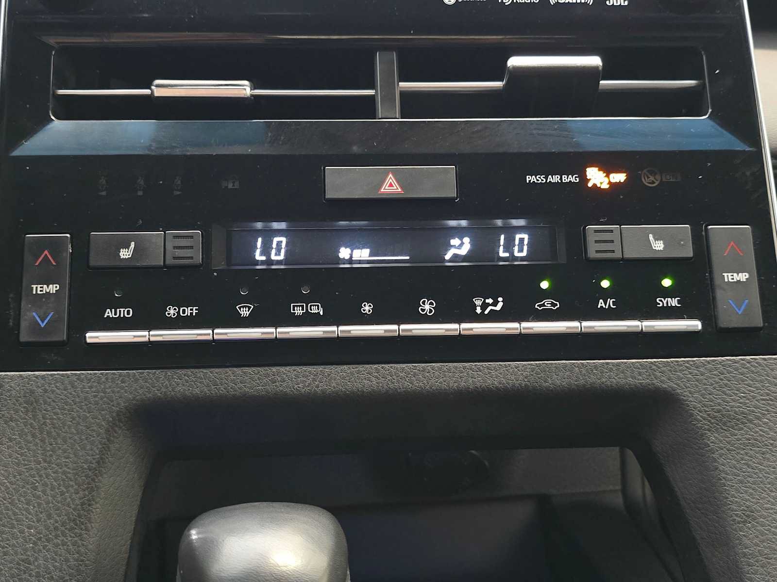 Certified 2020 Toyota Avalon XSE w/ All Weather Liner Package FWD image 15