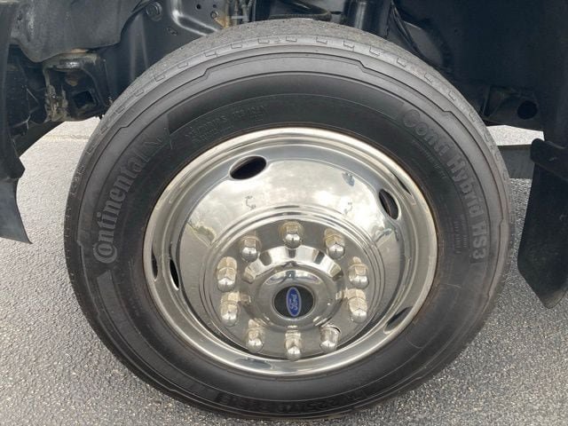 Used 2019 Ford F550 4x4 Regular Cab Super Duty image 12