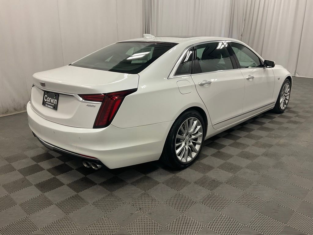 Used 2020 Cadillac CT6 Luxury image 3