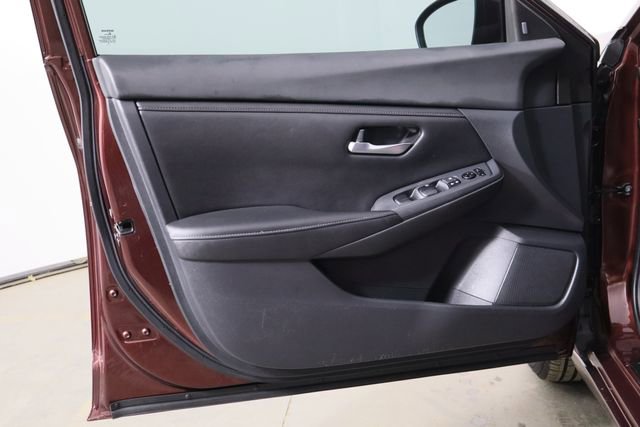 Used 2021 Nissan Sentra SV FWD image 19