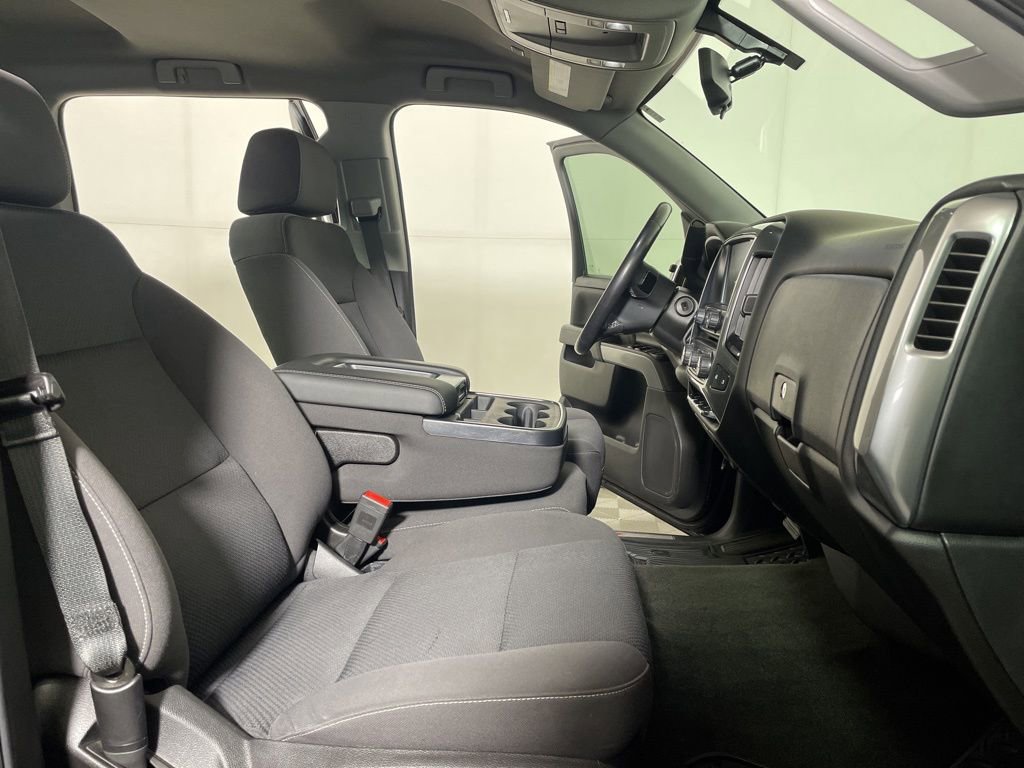 Used 2018 Chevrolet Silverado 1500 LT w/ All Star Edition image 22