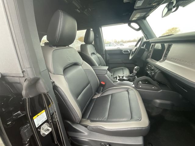 New 2026 Ford Bronco Outer Banks w/ Sasquatch Package image 24