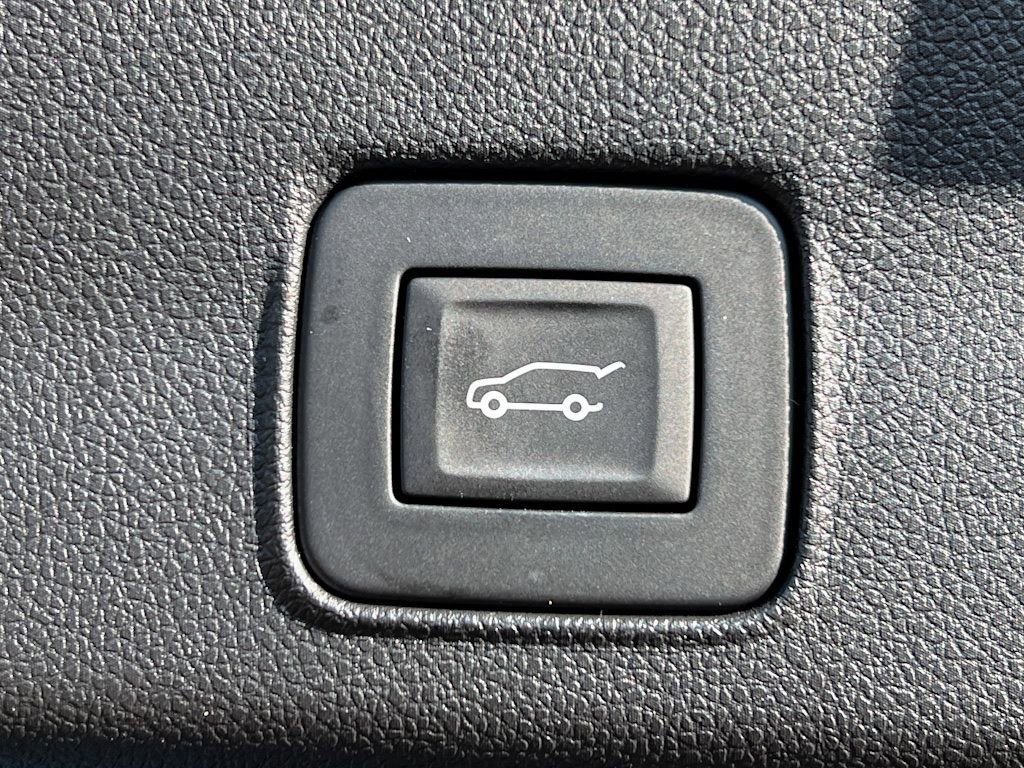 Certified 2024 Chevrolet TrailBlazer ACTIV w/ Convenience Package image 11