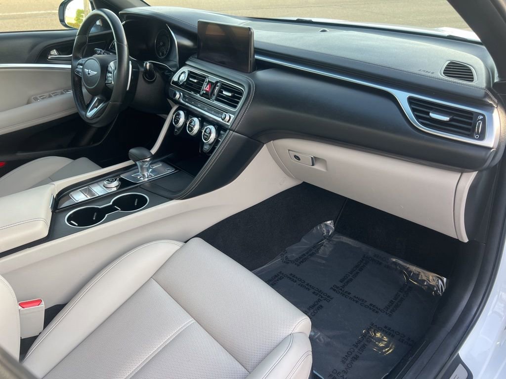 Used 2023 Genesis G70 2.0T RWD image 34