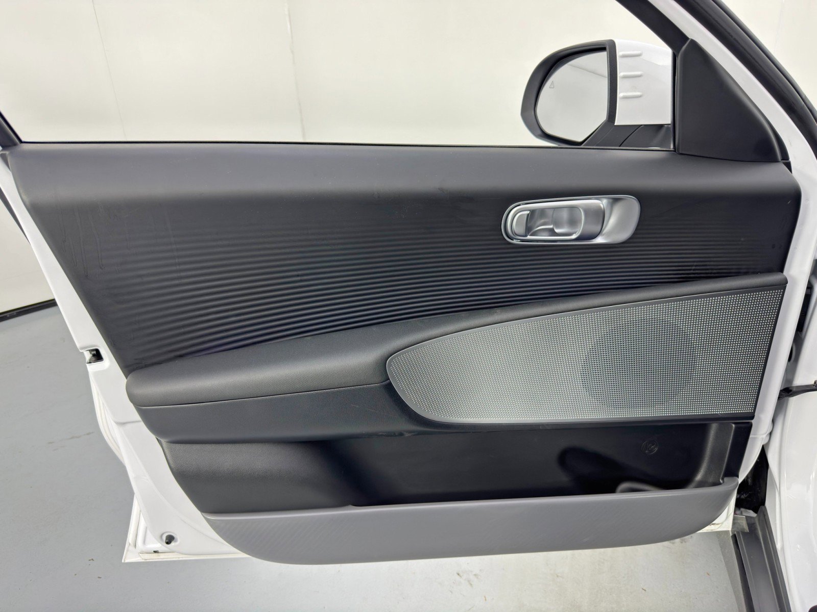 Used 2023 Hyundai Ioniq 6 SEL image 40