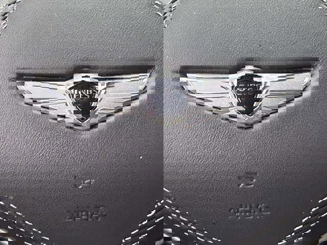 Used 2023 Genesis GV70 2.5T w/ Sport Prestige Package image 28