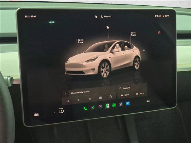 Used 2024 Tesla Model Y Long Range AWD/4WD image 18