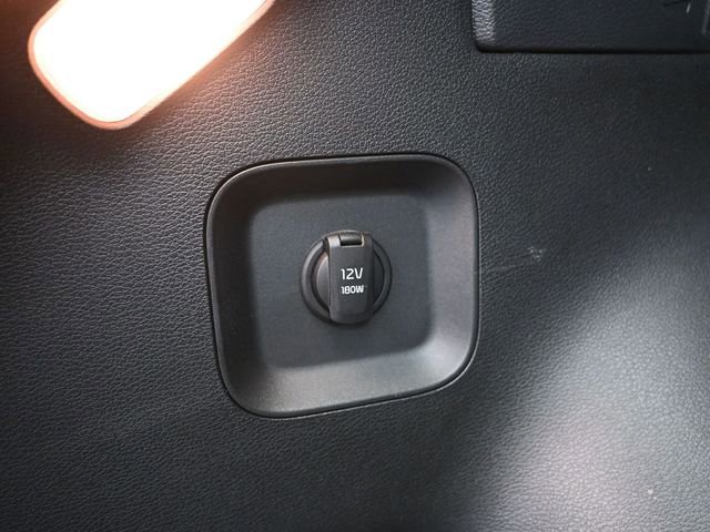 Used 2024 Kia Sportage LX image 31