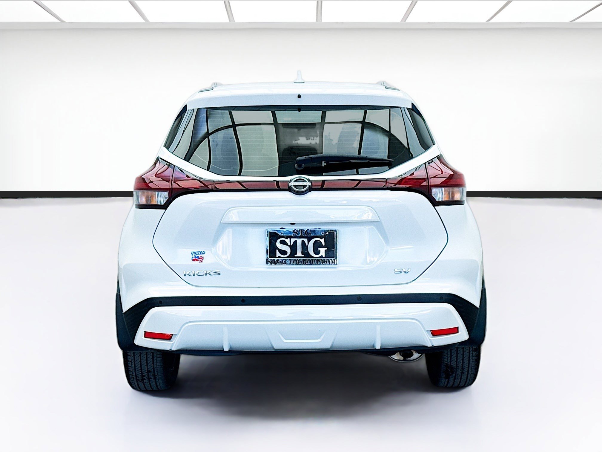 Used 2023 Nissan Kicks SV image 5