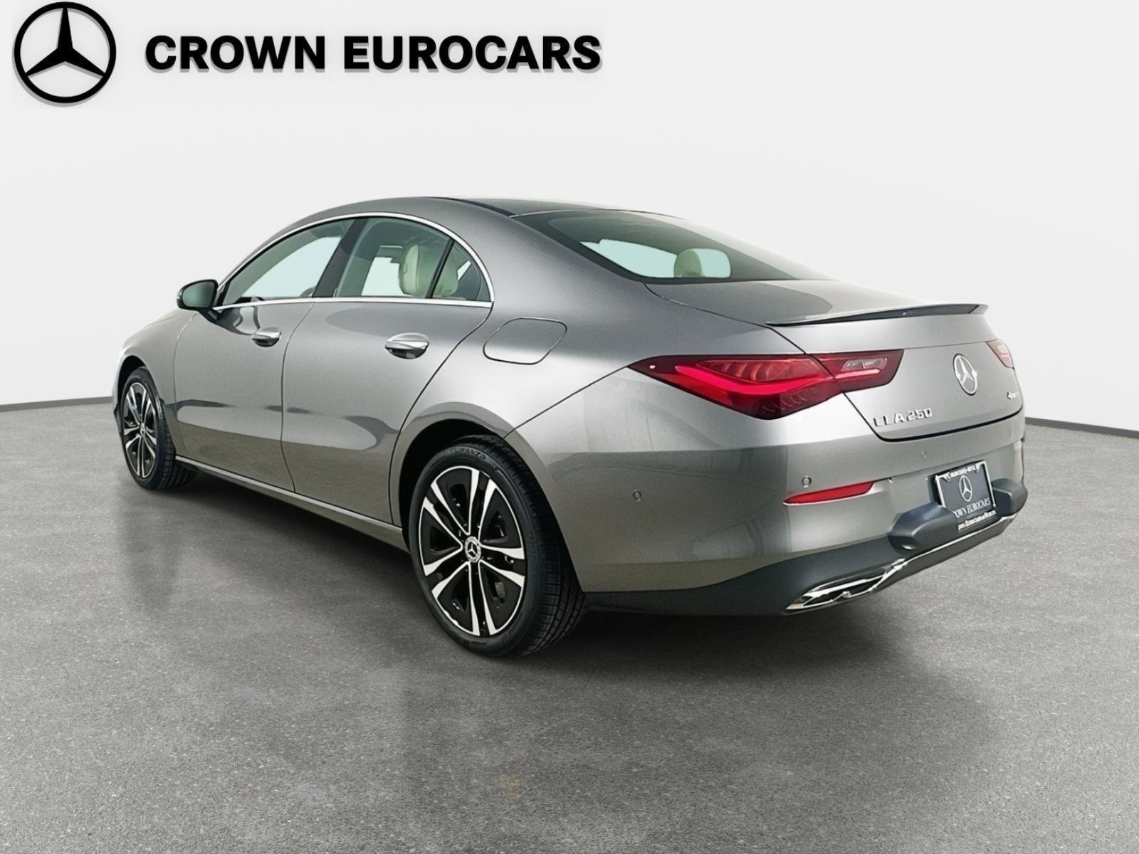 Used 2025 Mercedes-Benz CLA 250 4MATIC image 5