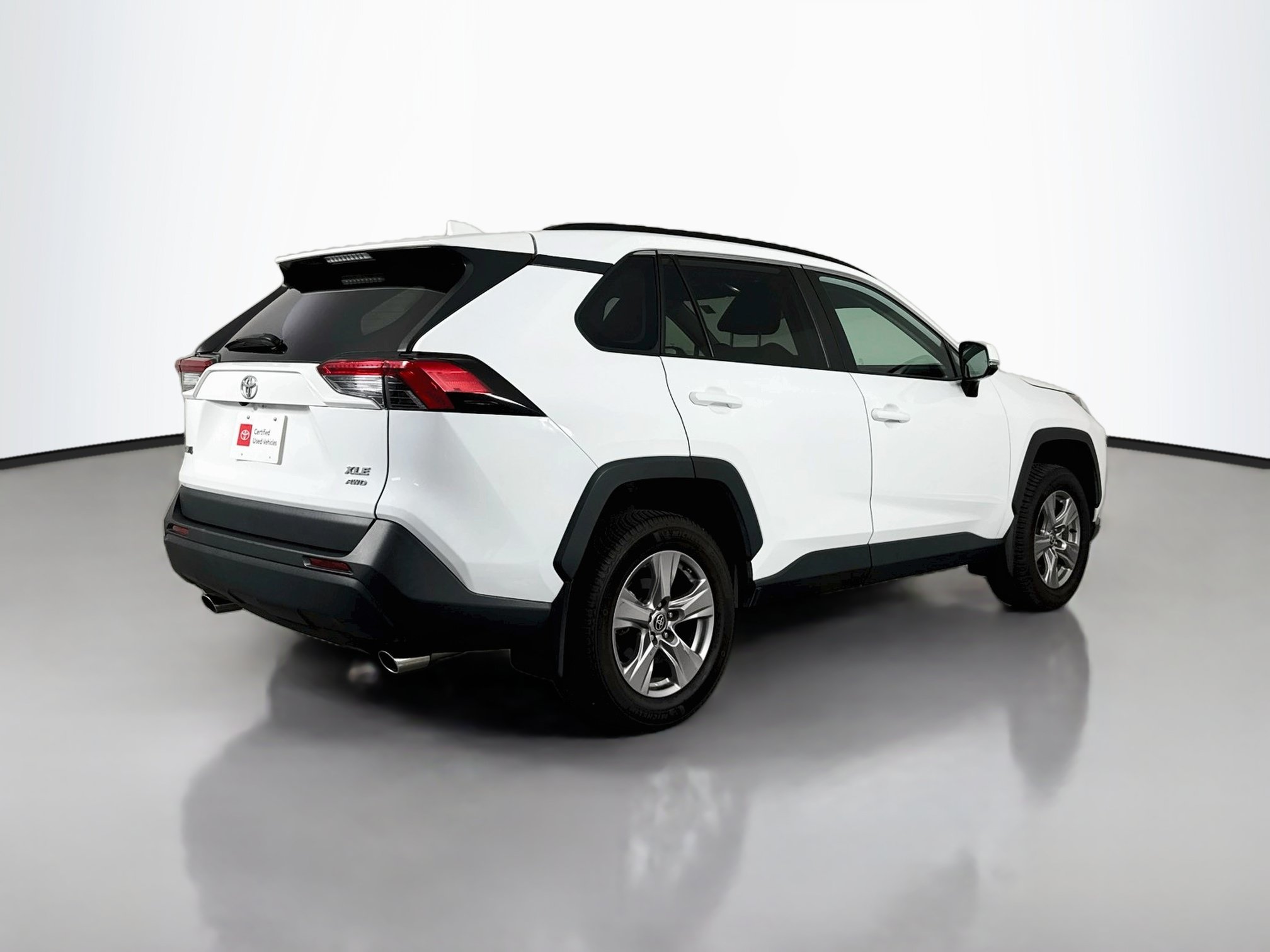 Certified 2023 Toyota RAV4 XLE AWD/4WD image 7