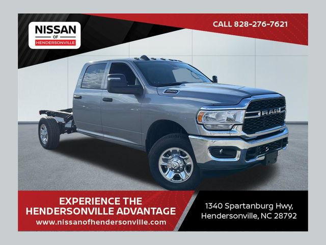 Used 2023 RAM 3500 Tradesman w/ Chrome Appearance Group AWD/4WD 360° Tour