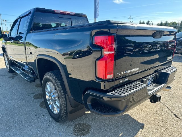 Used 2024 Chevrolet Silverado 2500 High Country w/ Technology Package AWD/4WD image 51