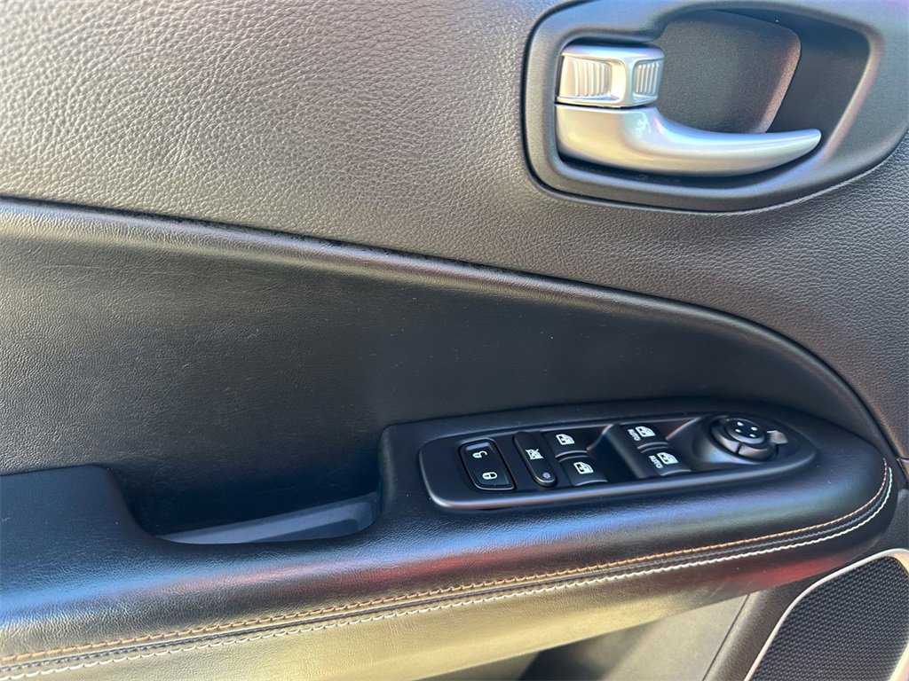 Certified 2018 Jeep Compass Sport w/ Tech Group image 16