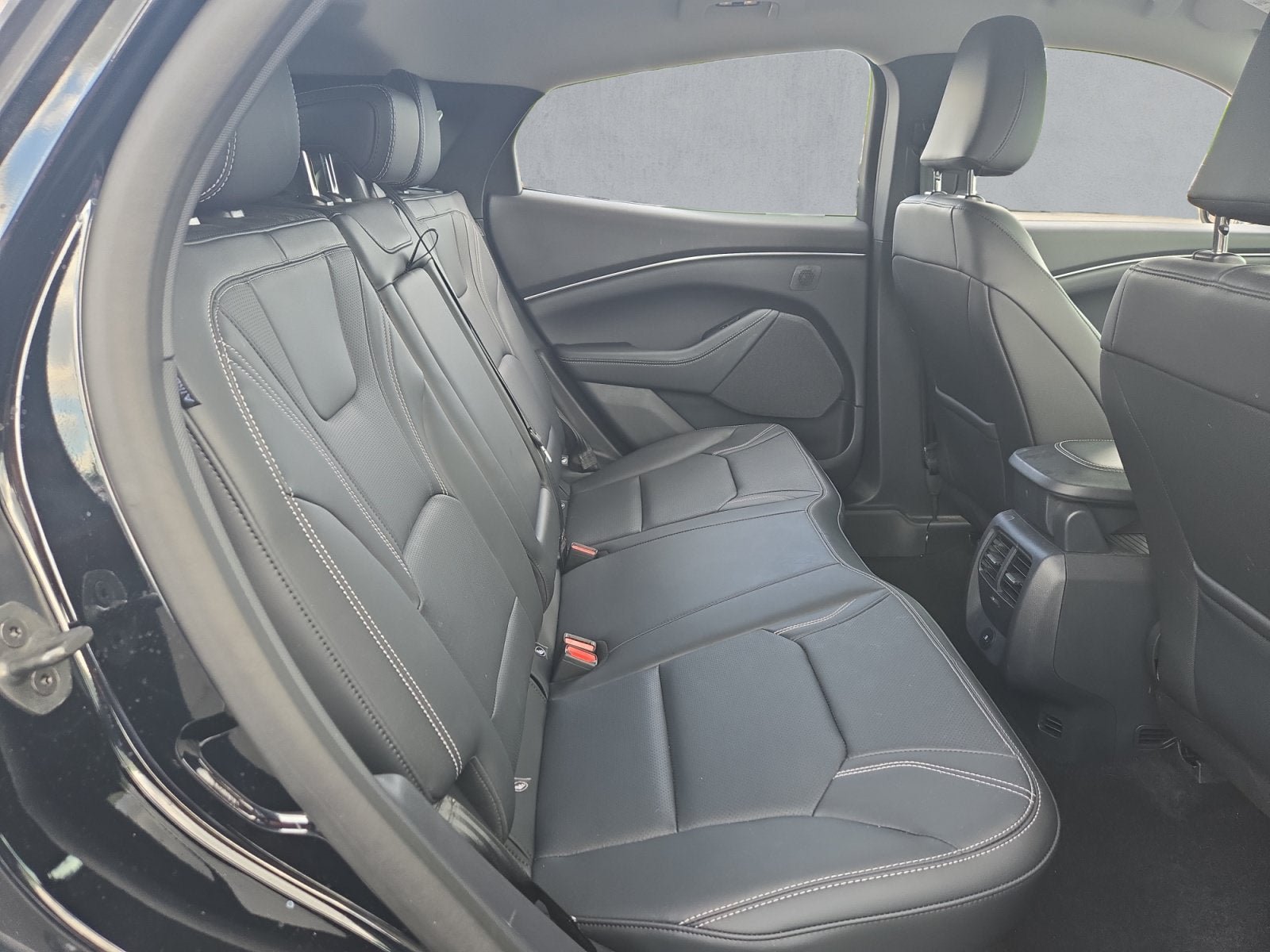 Certified 2025 Ford Mustang Mach-E Premium AWD/4WD image 24