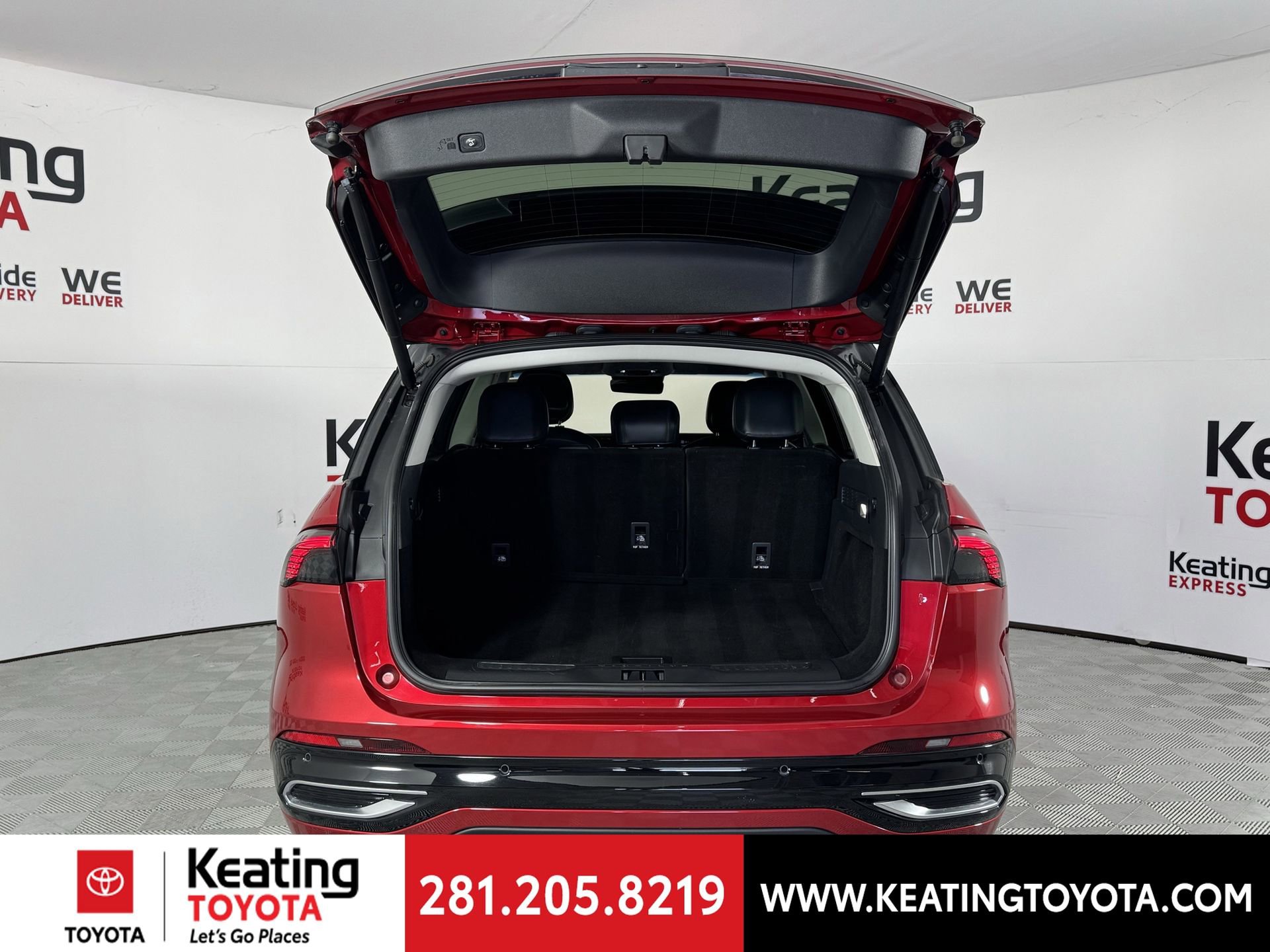 Used 2024 Lincoln Nautilus Reserve image 17