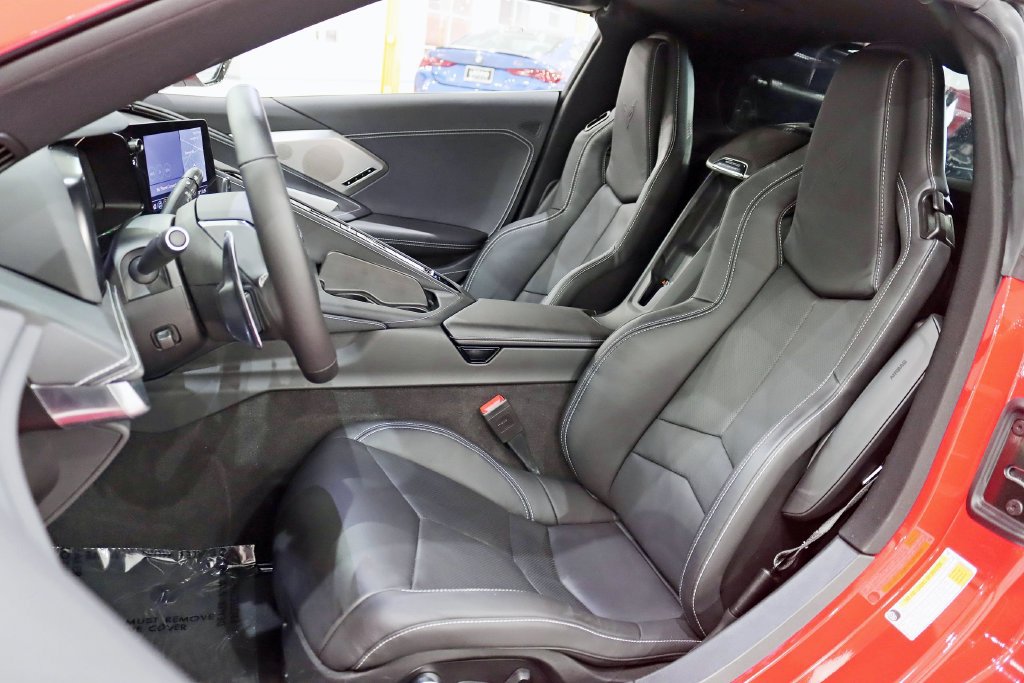 Used 2022 Chevrolet Corvette Stingray Preferred Cpe w/ Z51 Performance Package RWD image 26