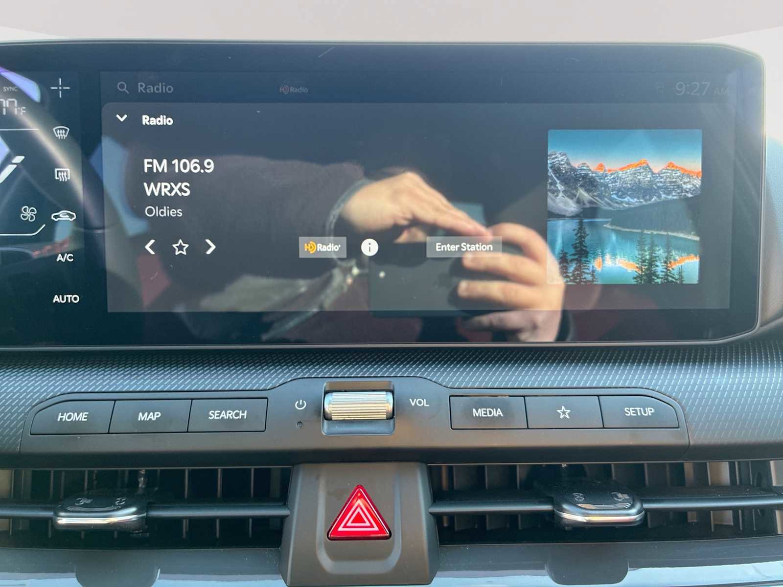 Used 2025 Kia K4 GT-Line w/ GT-Line Premium Package image 14