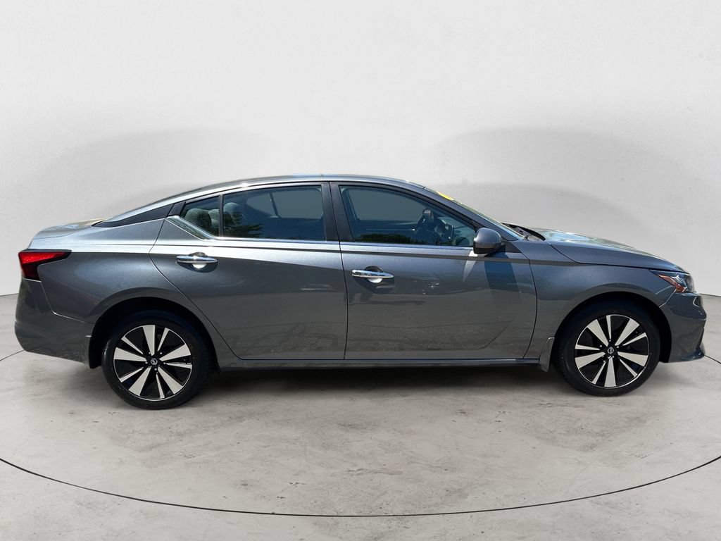 Certified 2021 Nissan Altima 2.5 SV AWD/4WD image 7