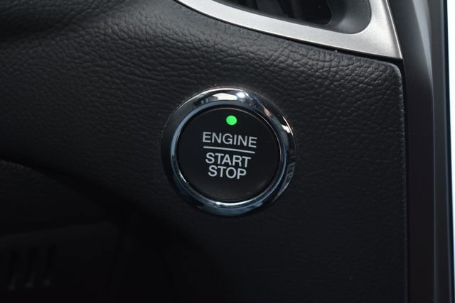 Used 2021 Ford Edge SEL w/ Cargo Accessory Package image 21