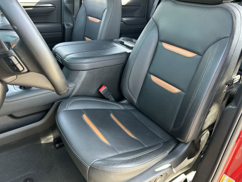 Used 2024 GMC Sierra 1500 AT4 w/ Technology Package image 19