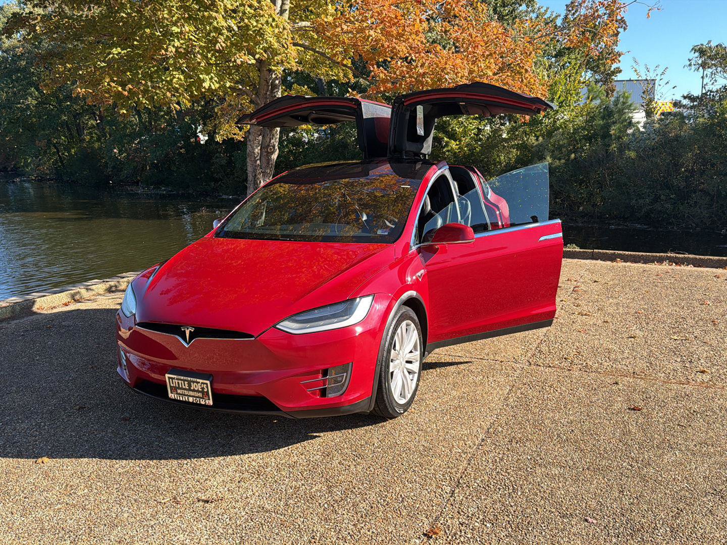 Used 2016 Tesla Model X 75D AWD/4WD image 14
