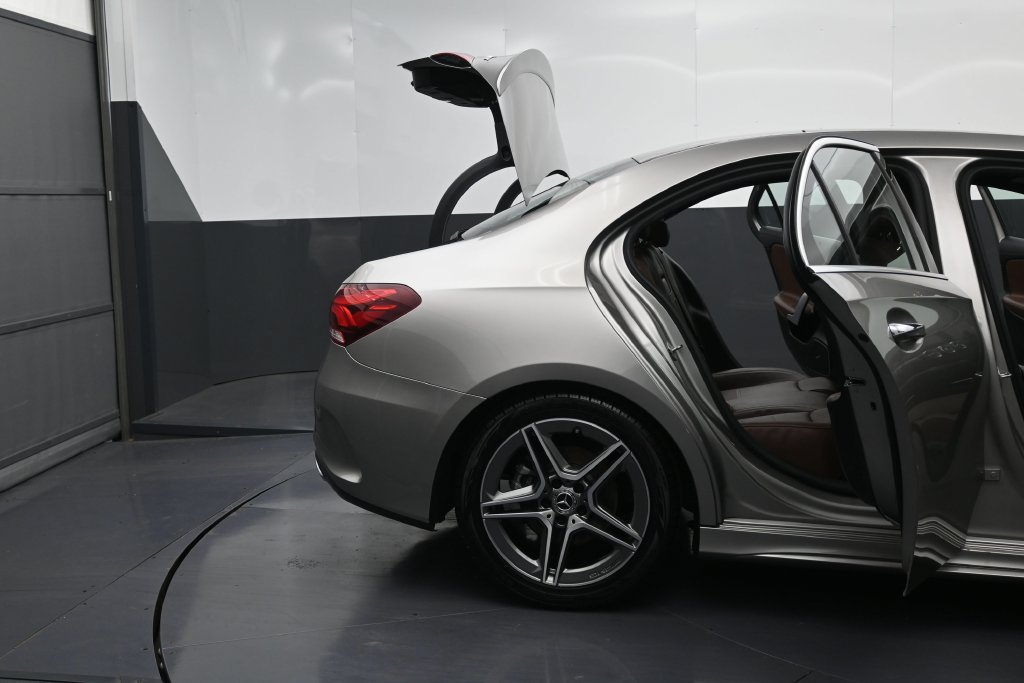 Used 2020 Mercedes-Benz A 220 4MATIC image 10