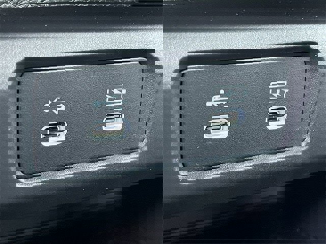 New 2025 Honda Accord SE image 18