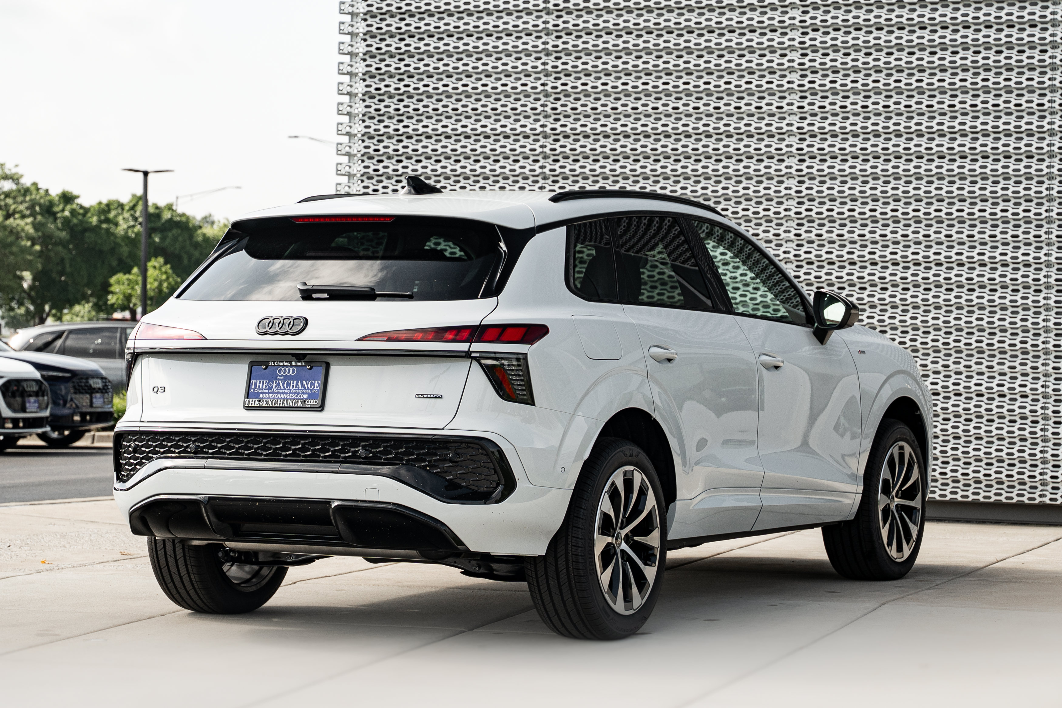 New 2026 Audi Q3 quattro 2.0T AWD/4WD image 4