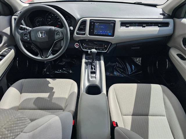 Used 2017 Honda HR-V EX image 17