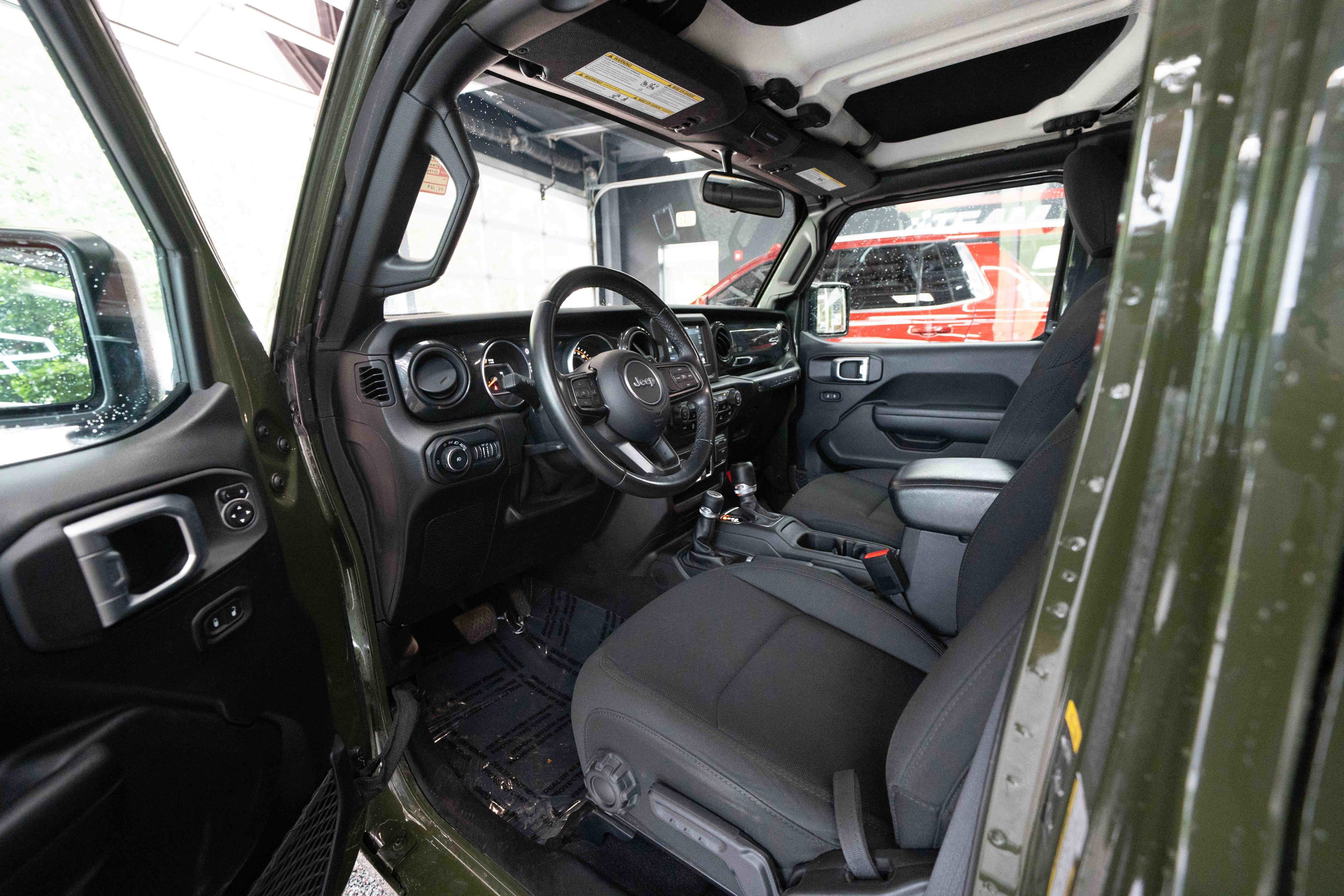 Used 2021 Jeep Wrangler Unlimited Sport w/ Technology Group AWD/4WD image 8
