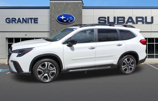 Certified 2025 Subaru Ascent Touring AWD/4WD image 6