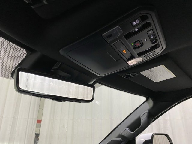 New 2026 Toyota Tundra Platinum w/ TRD Off-Road Package image 21