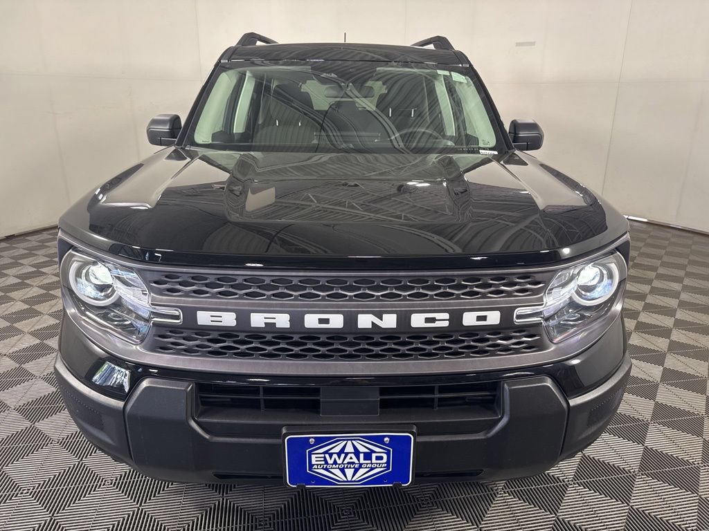 Used 2025 Ford Bronco Sport Big Bend AWD/4WD image 3